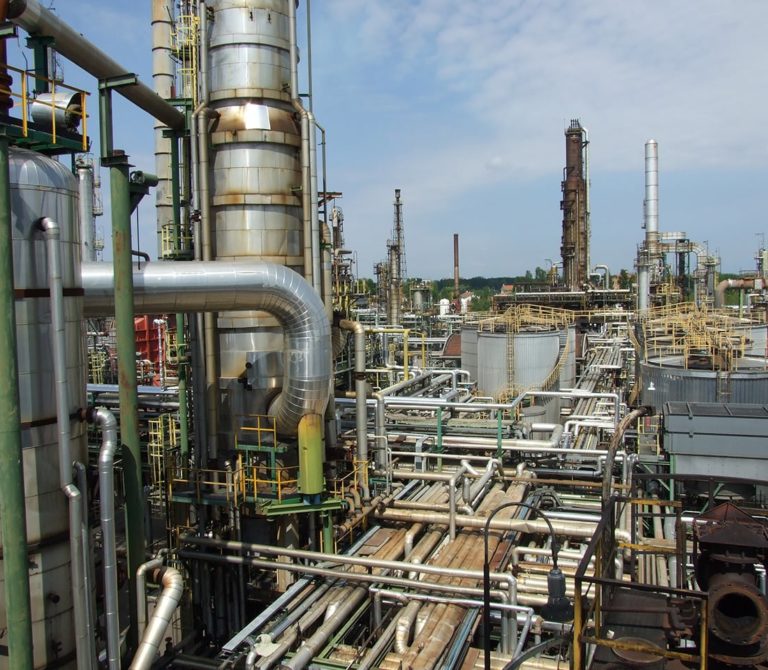 The IES refinery in Mantua